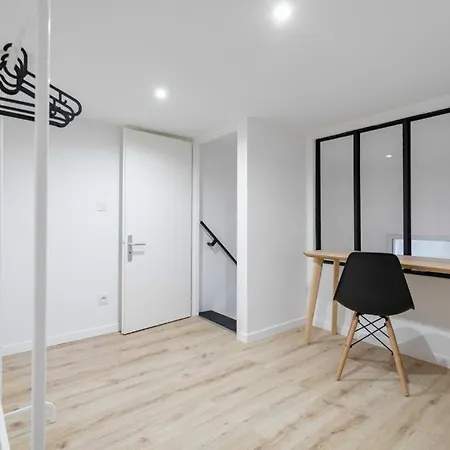 Apartment Grand T4 Avec 3sdb - Quartier Joliette - Ideal Familles Et Groupes *